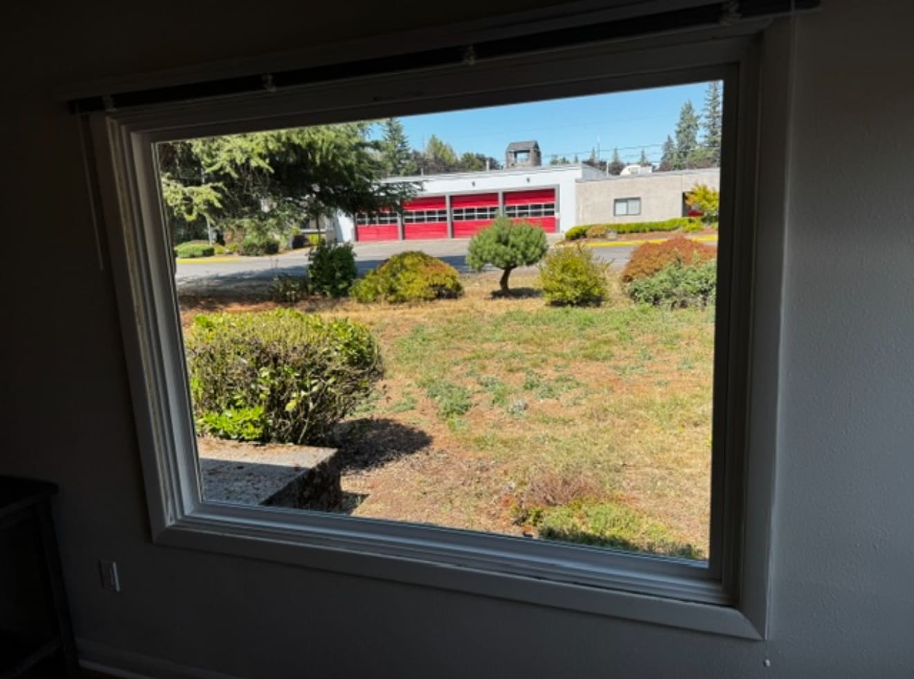 A large picture window seen from inside a home, a window job by Gorilla Works