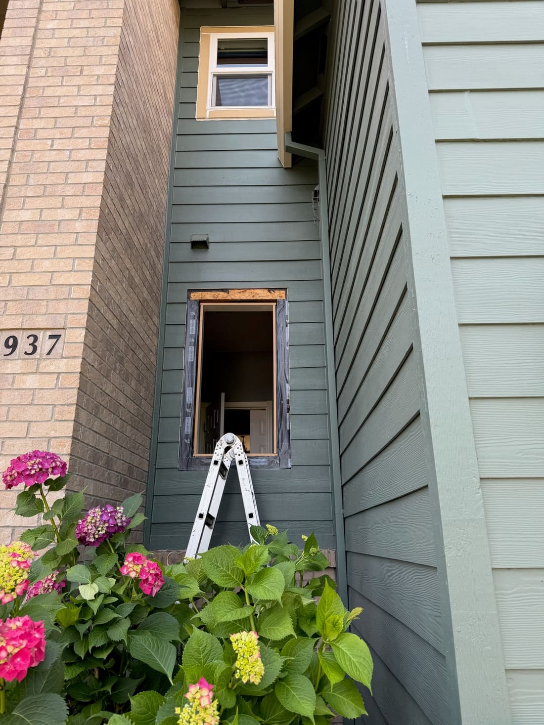 Energy-efficient window replacement by Gorilla Works