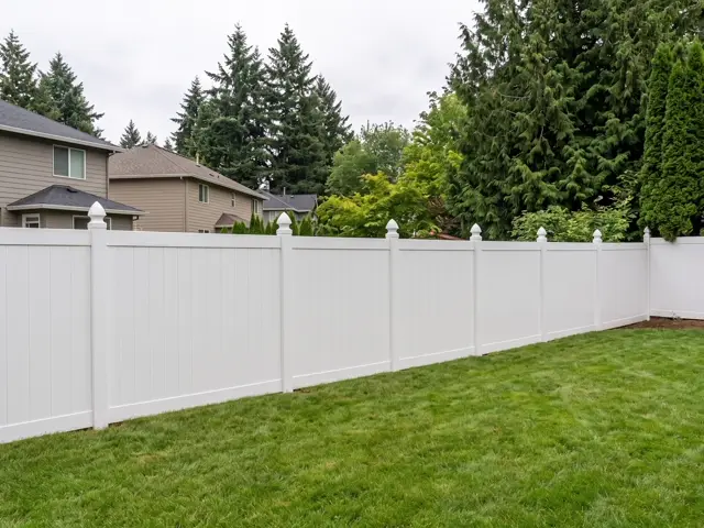 Vinyl Privacy fence, style example