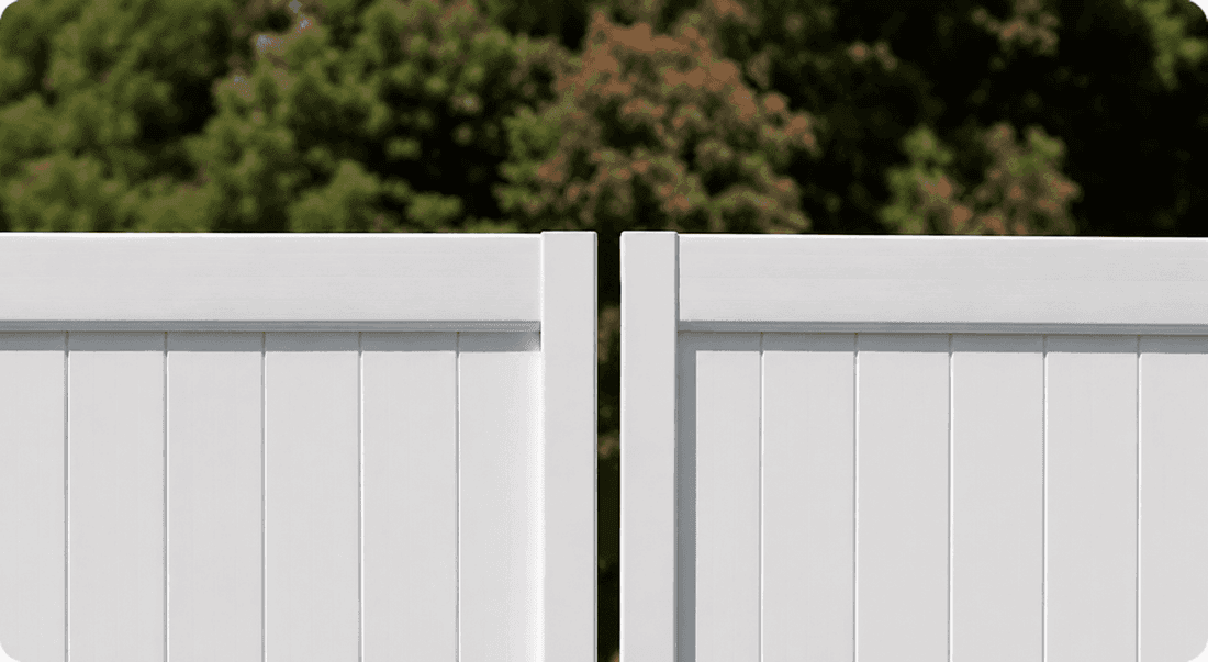 White vinyl privacy fence installed by Gorilla Works in the Portland, OR area